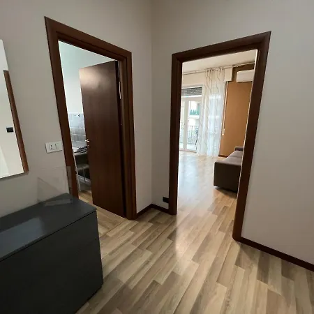 Orio Easy Relax 24h Airport 2 - *