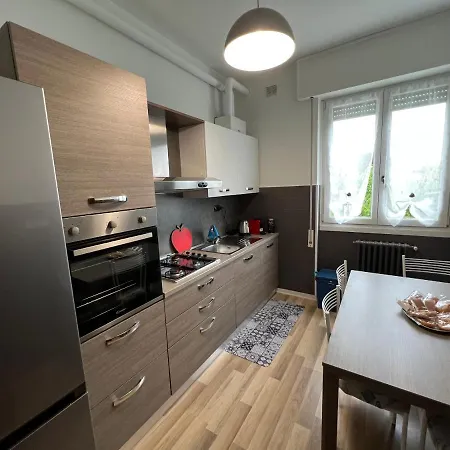 Apartament Orio Easy Relax 24h Airport 2 - *