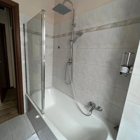 Orio Easy Relax 24h Airport 2 - Apartament *